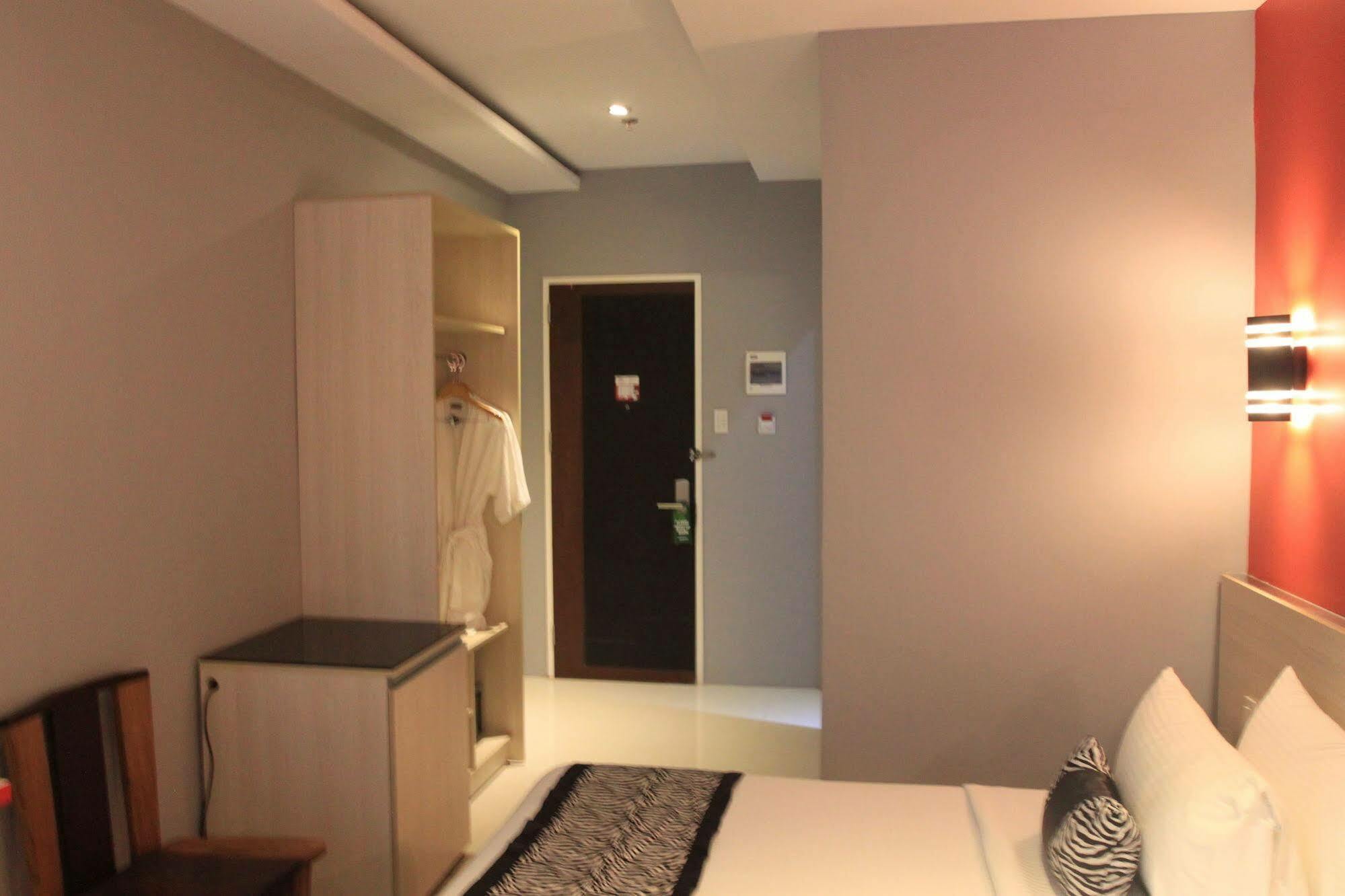 Sumo Asia Hotels - Davao City Eksteriør billede